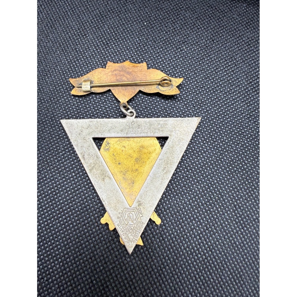 Vintage Knights of Pythias Fraternal Medal SS Davis Lodge SC Copyright 1874 FCB - Picture 5 of 8